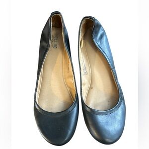 Mossimo Supply Co. Women's Black Flats Size 7.5